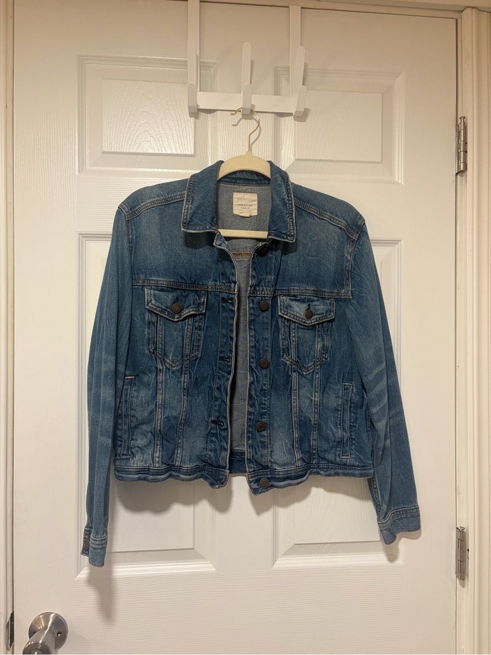 American Eagle Women’s Denim Jacket - Picture 1 of 3
